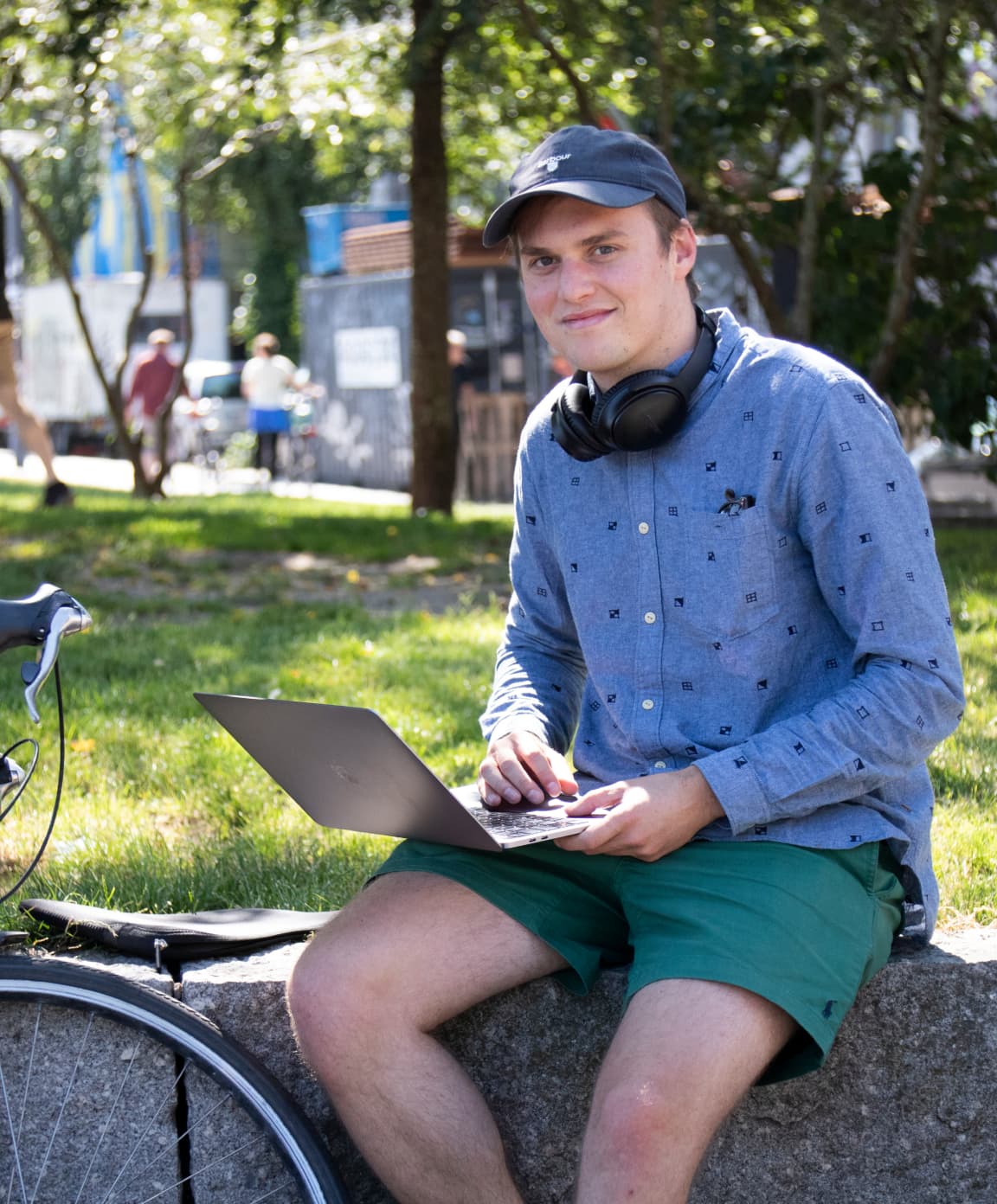 Freelance and invoice without a company | Xolo Go